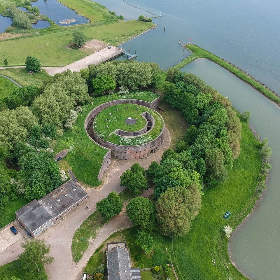 Nachtfort op Fort Honswijk | Exclusief forteiland aan de Lek